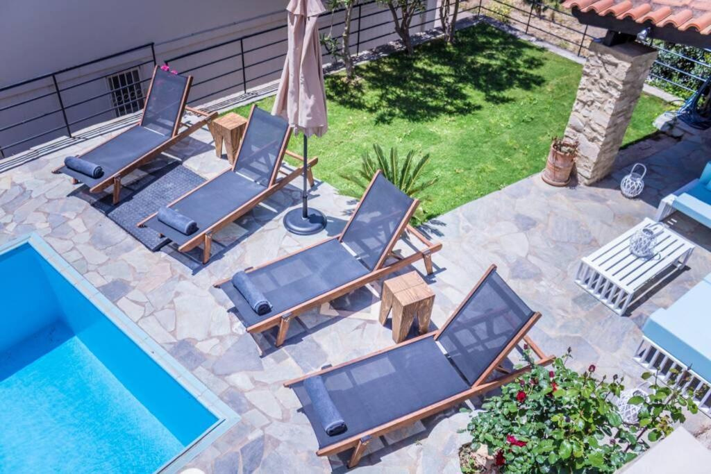Villa Ventus, 40Sqm Private Pool & Hot Tub! Roussospítion Buitenkant foto