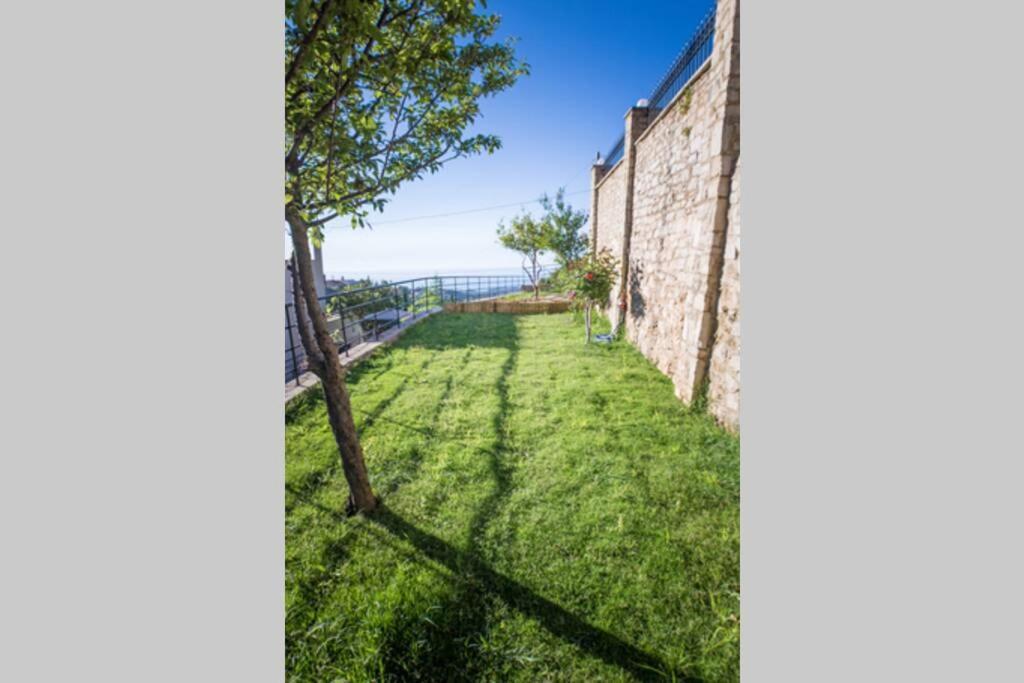 Villa Ventus, 40Sqm Private Pool & Hot Tub! Roussospítion Buitenkant foto