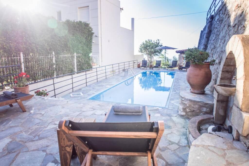 Villa Ventus, 40Sqm Private Pool & Hot Tub! Roussospítion Buitenkant foto