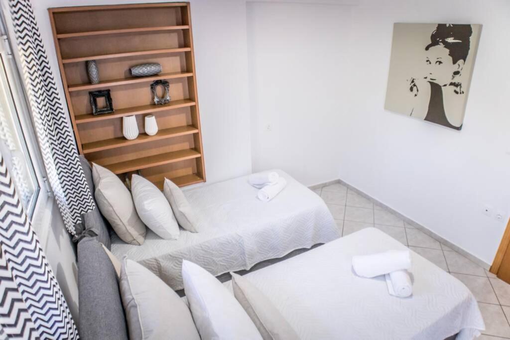 Villa Ventus, 40Sqm Private Pool & Hot Tub! Roussospítion Buitenkant foto